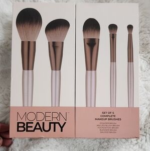 NEW Modern Beauty Set of 5 Complete Makeup Brushes